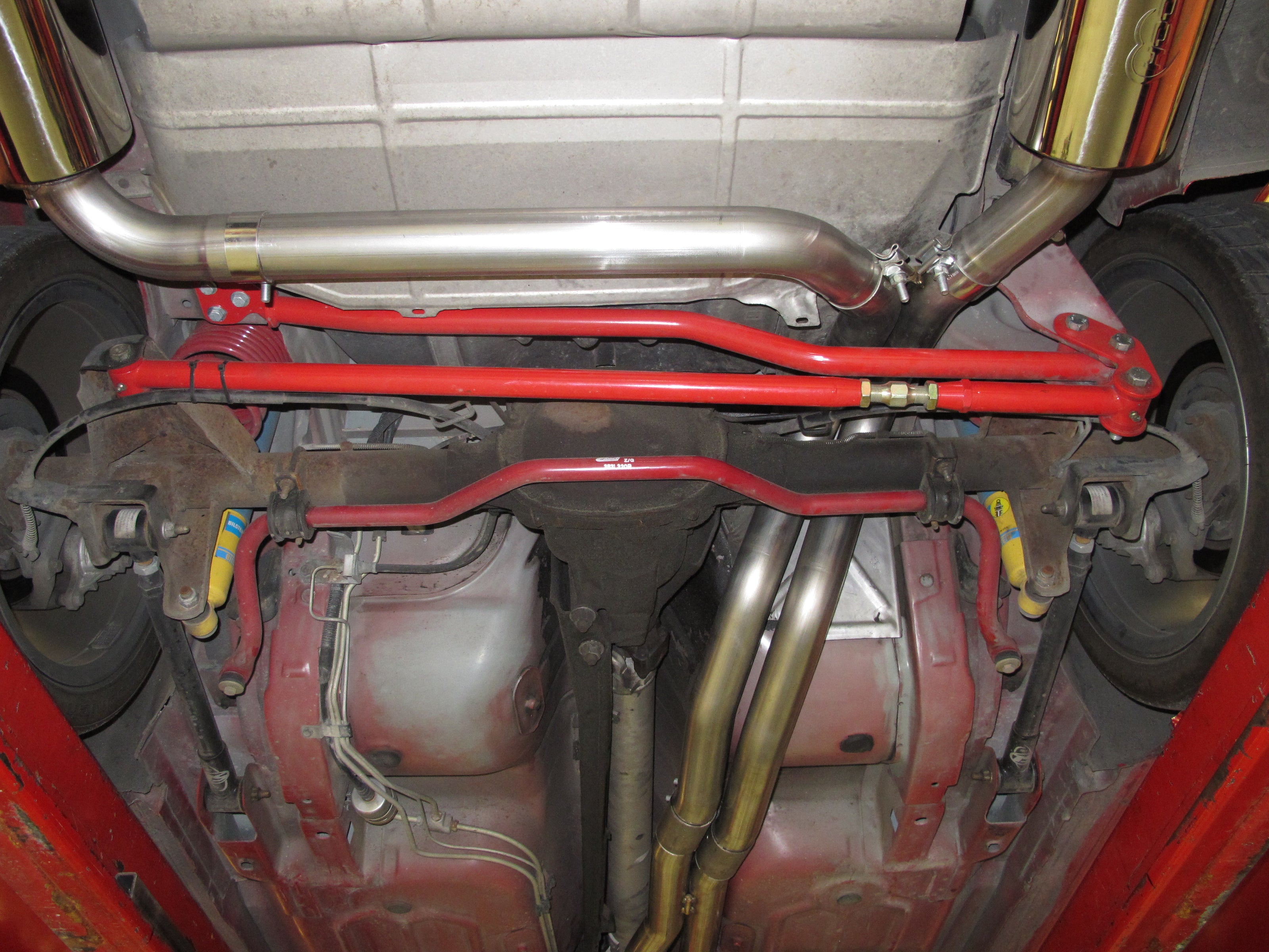 705013128rhkr_021.jpg